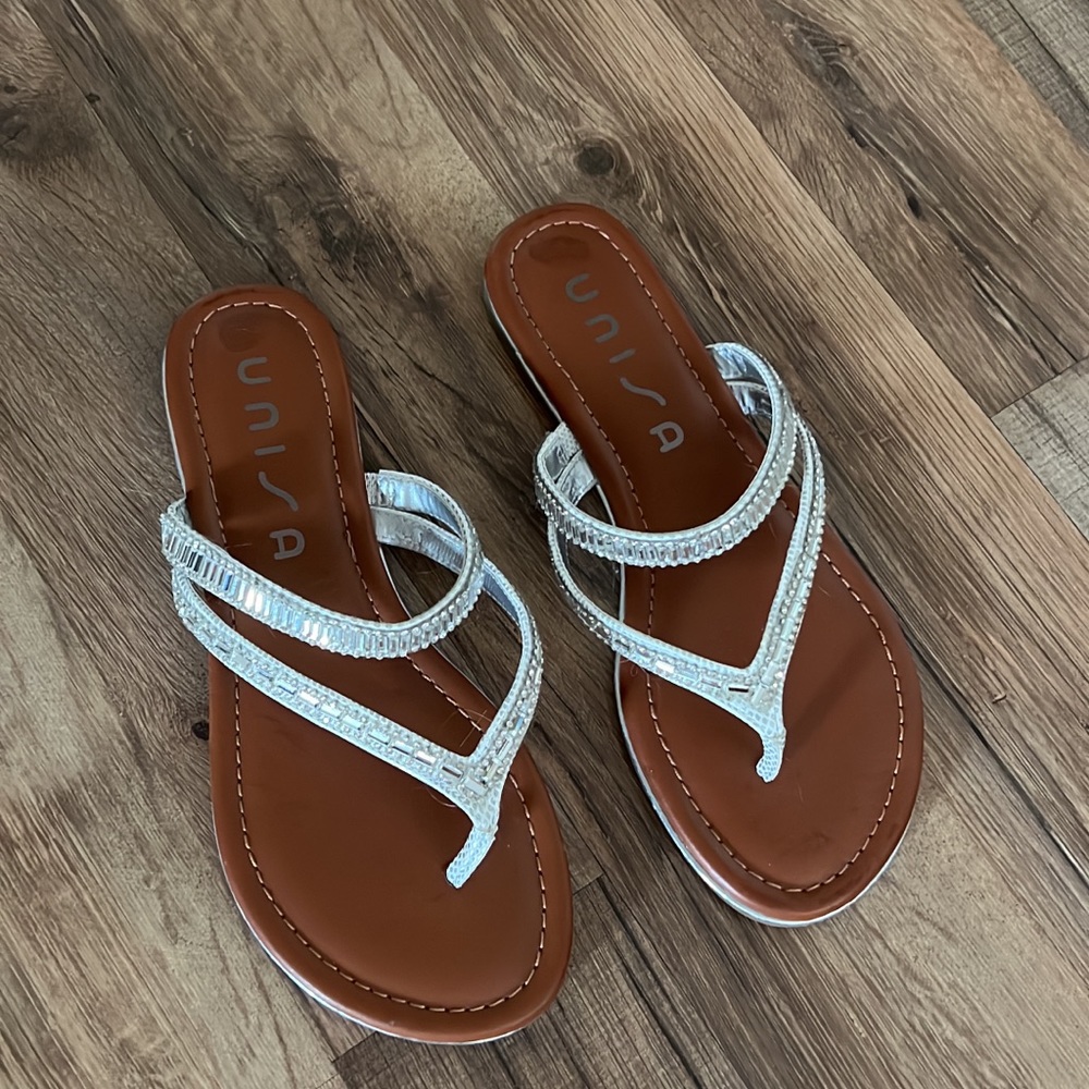 Womens sz 6.5 sandals